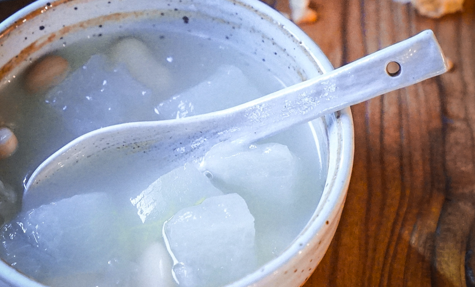 银耳白豆冬瓜汤的做法