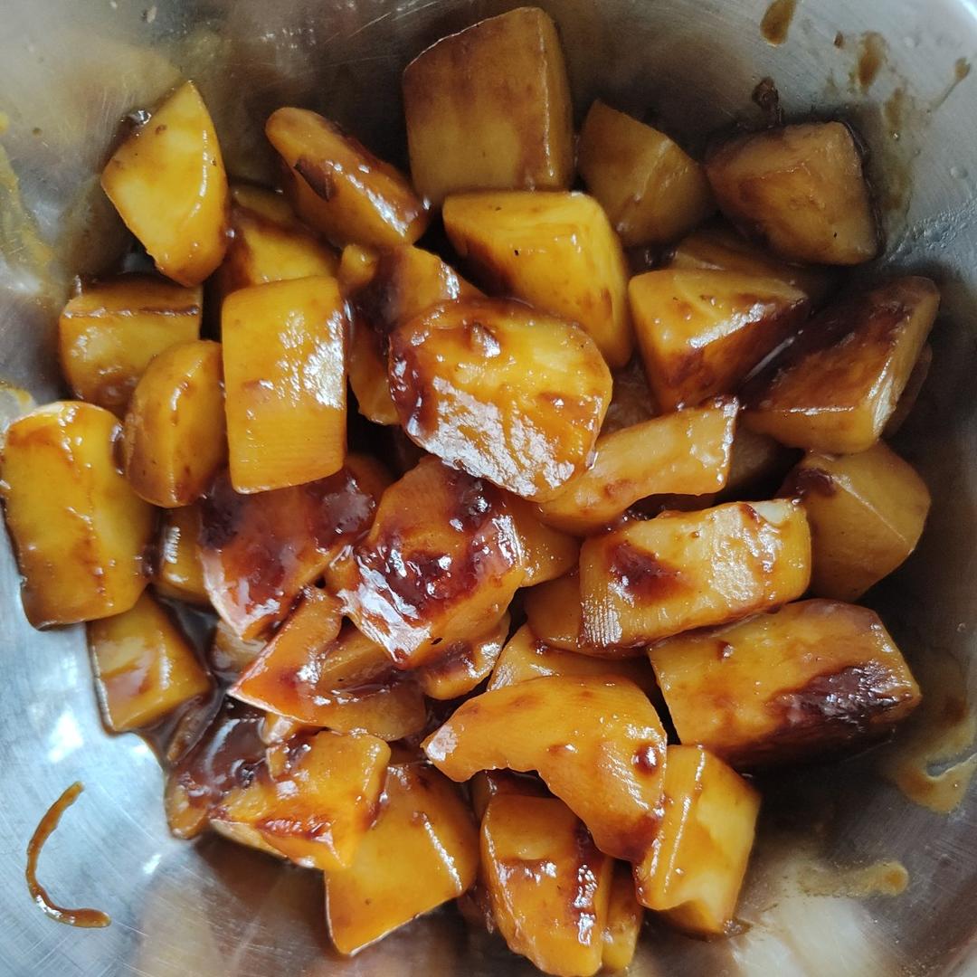 🔥巨下饭，软糯入味！比肉还好吃的红烧土豆