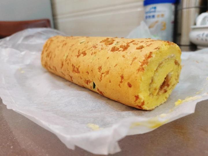香葱肉松肥蛋糕卷～
