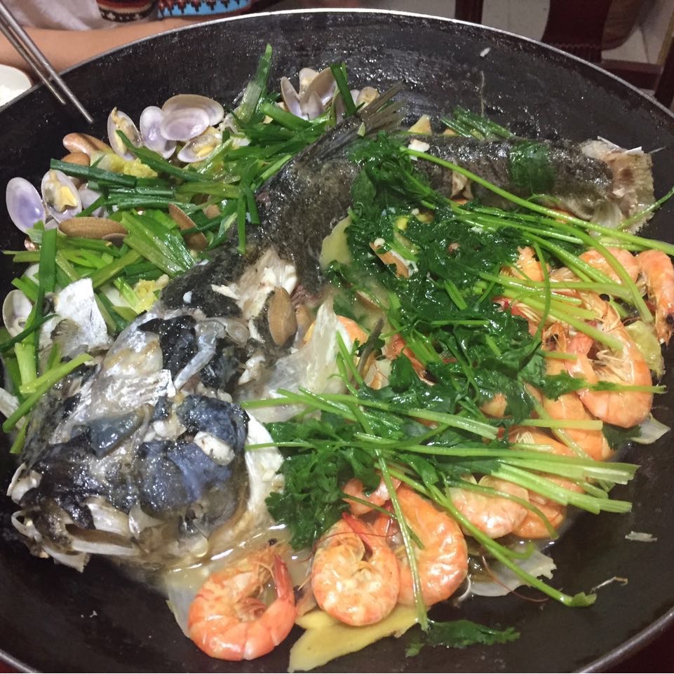 大盘煮鱼