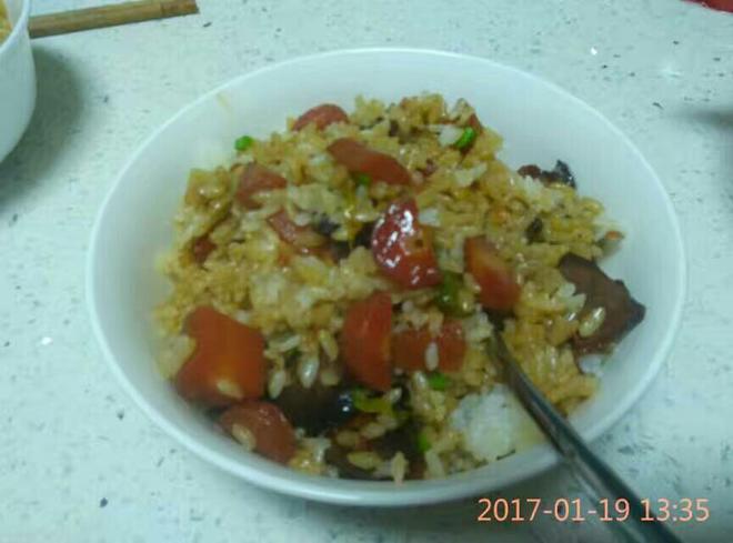 腊肉胡萝卜焖饭（普通炒菜铁锅版）的做法