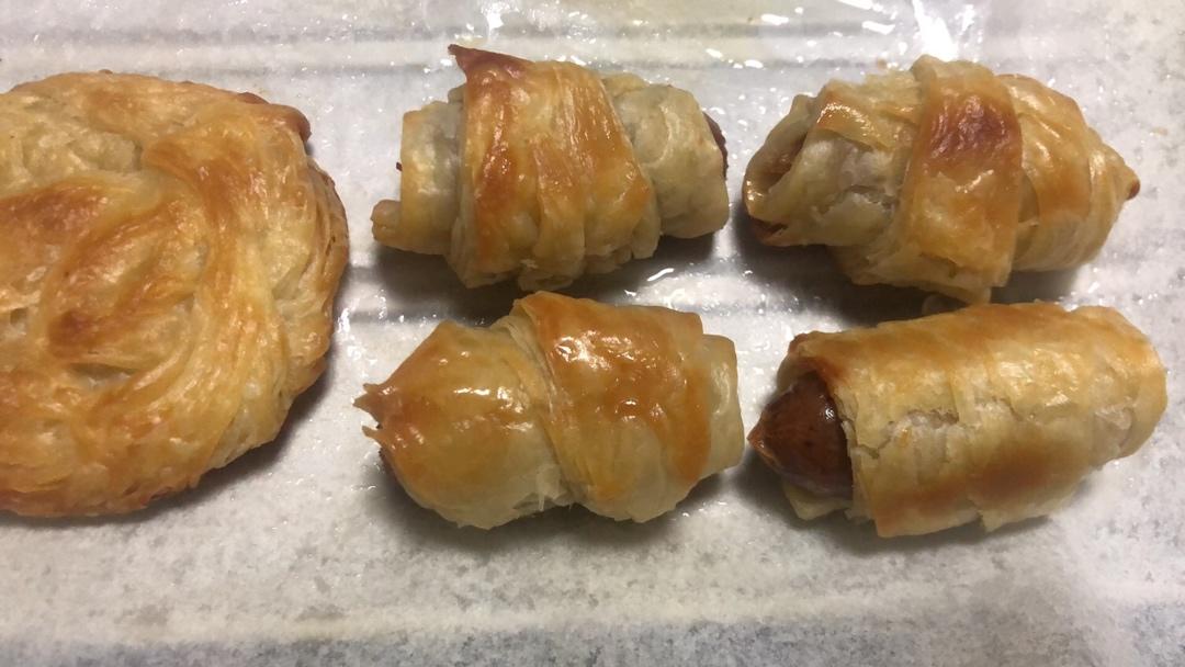 香肠酥皮卷：手抓饼皮还能这样吃，不用和面快速搞定早餐
