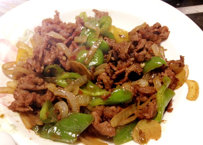 洋葱炒牛肉