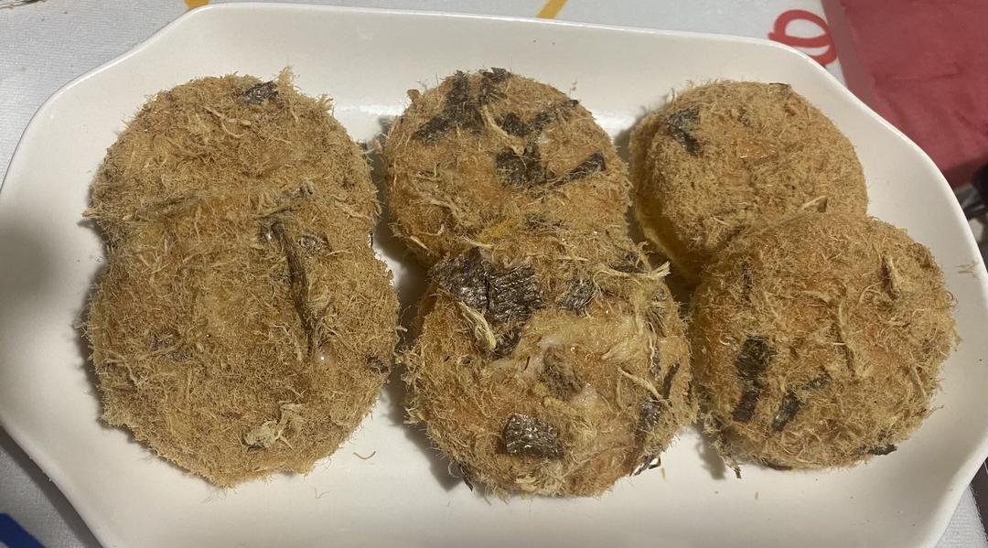 美味海苔肉松小贝