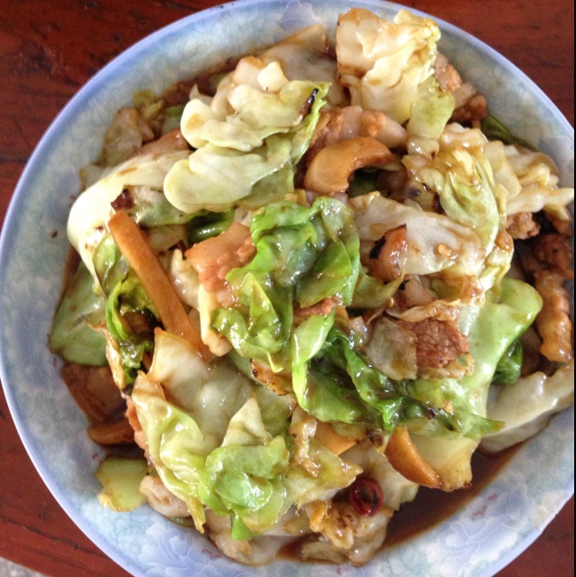 阿婆手撕包菜