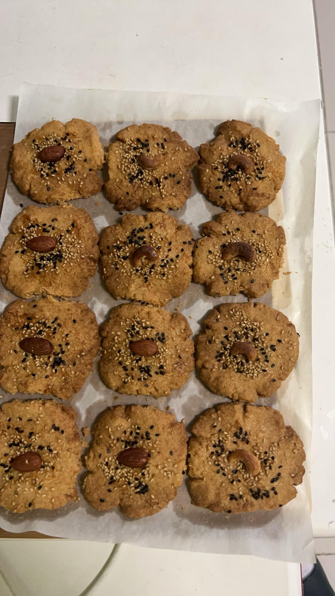 轻轻一按就碎掉的原味桃酥（不输猪油版）