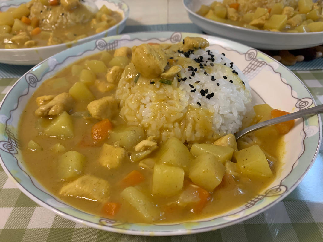 零失败日式咖喱鸡肉饭！！最正宗日本家庭做法！简单又好吃！
