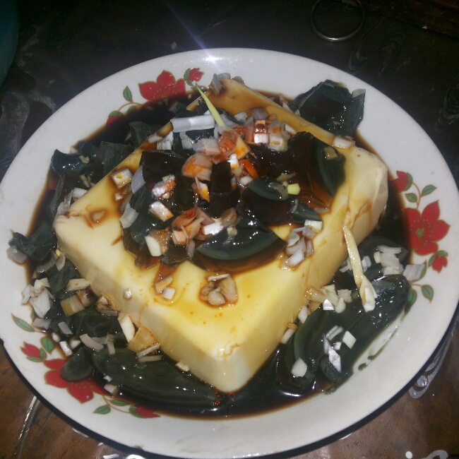 皮蛋豆腐