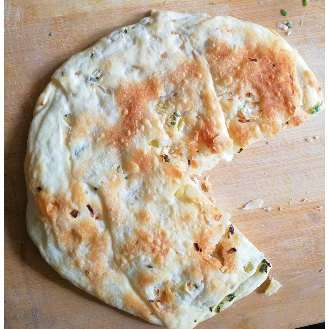 做法简单的 葱香千层饼