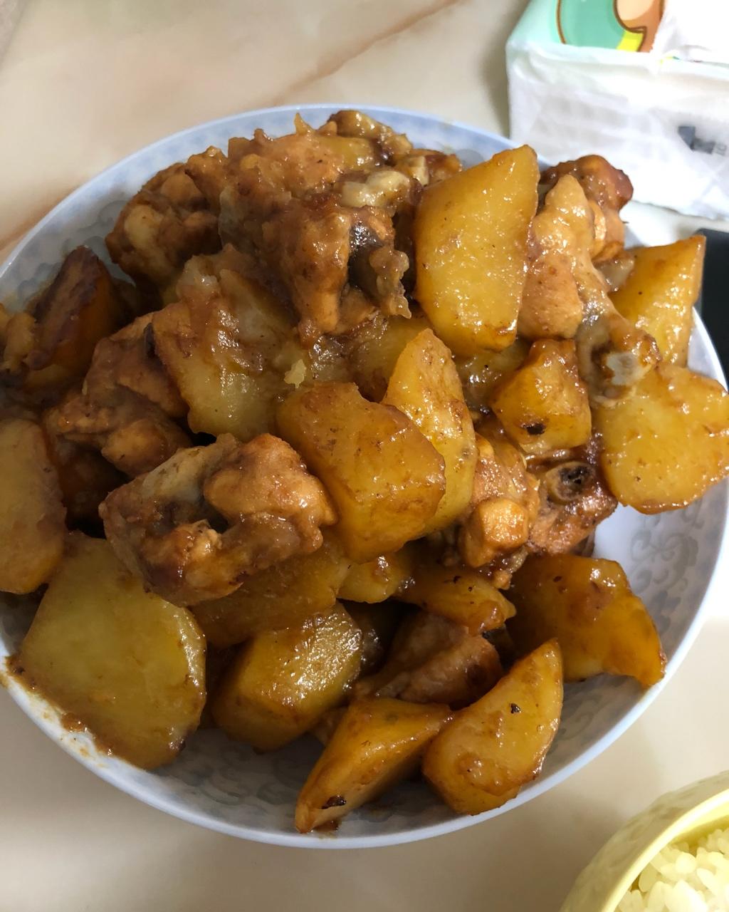 土豆焖鸡腿