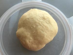 腊肠小面包的做法 步骤1