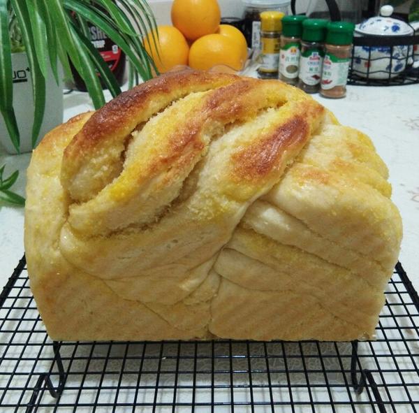 椰蓉吐司面包 Coconut Loaf