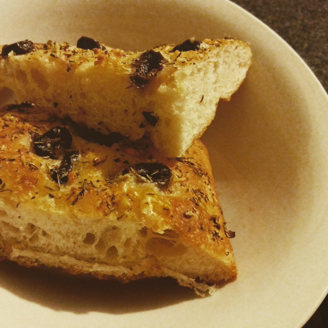 【KINFOLK】迷迭香佛卡夏（附天然酵种版）