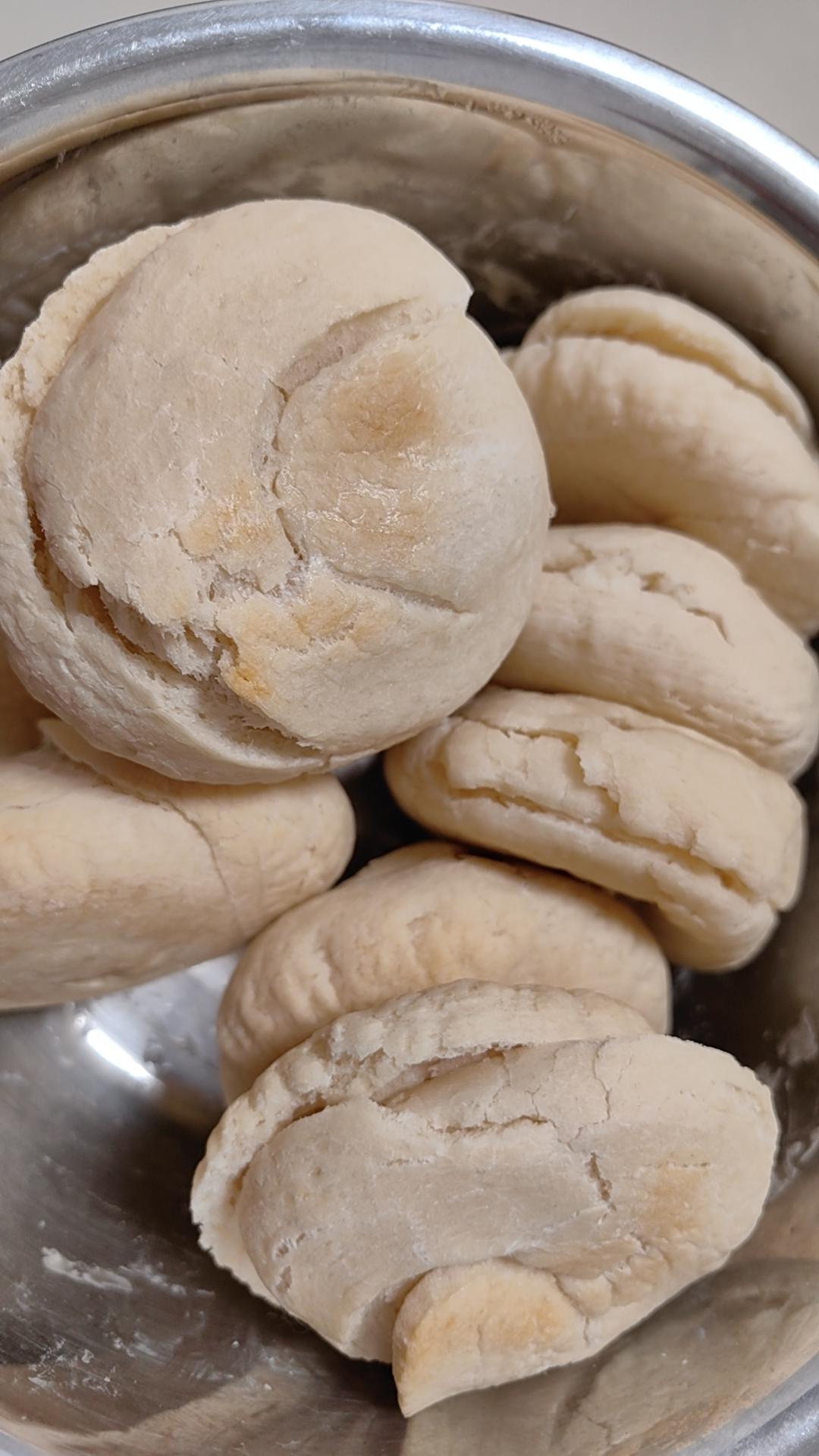 肉夹馍(白吉馍的制作)