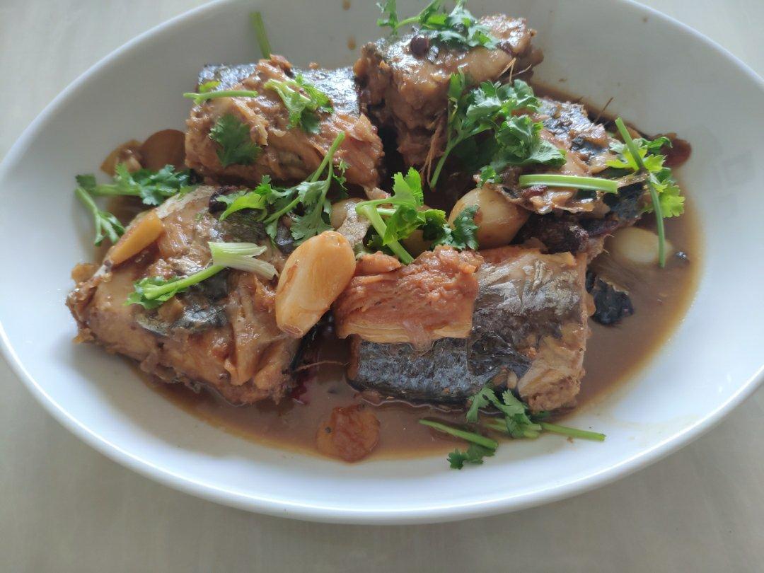 铁锅炖鲜鲅鱼（鲅鱼最快手最好吃的做法）