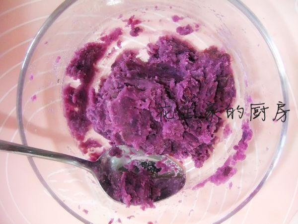 紫薯蜜豆茶巾绞的做法 步骤2
