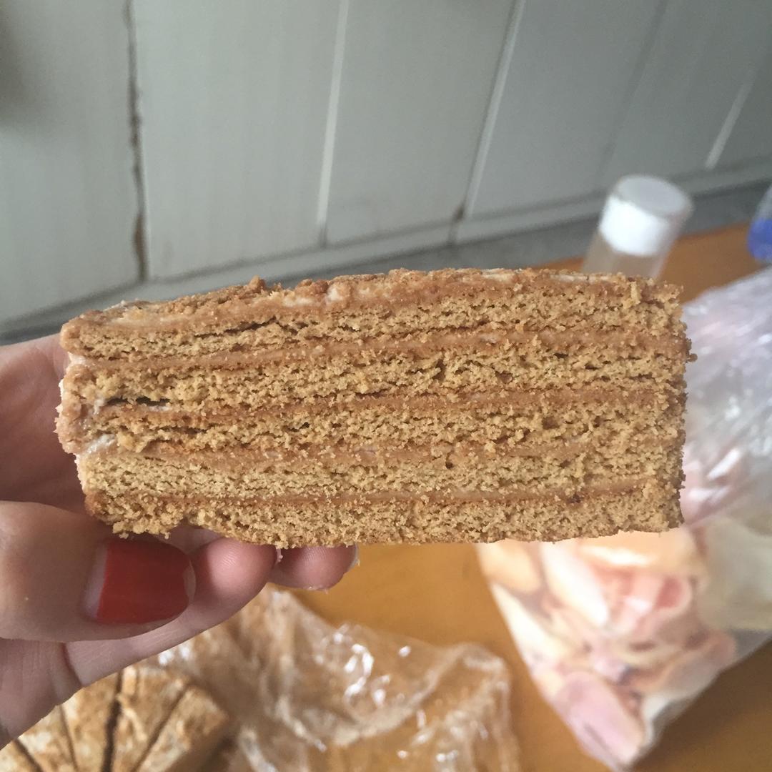 俄罗斯蜂蜜蛋糕   千层蛋糕【又名提拉米苏】