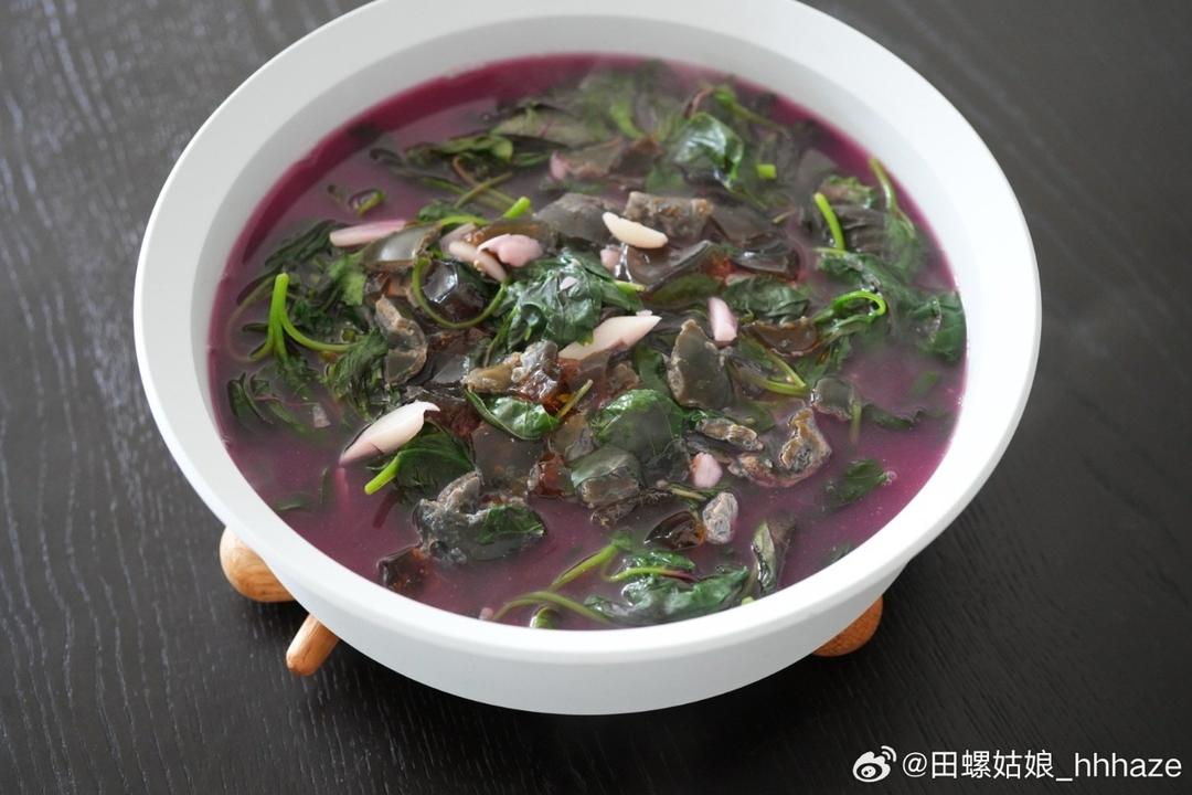 皮蛋蒜瓣苋菜