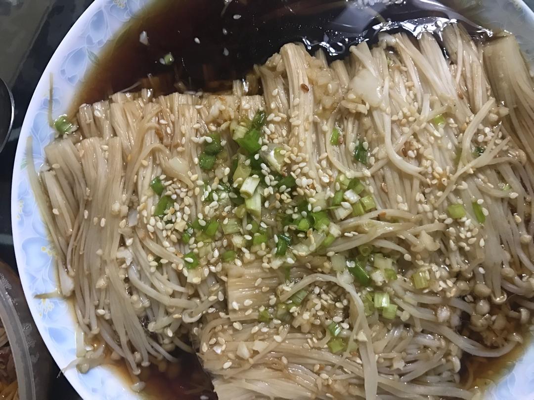 蒜蓉蒸金针菇