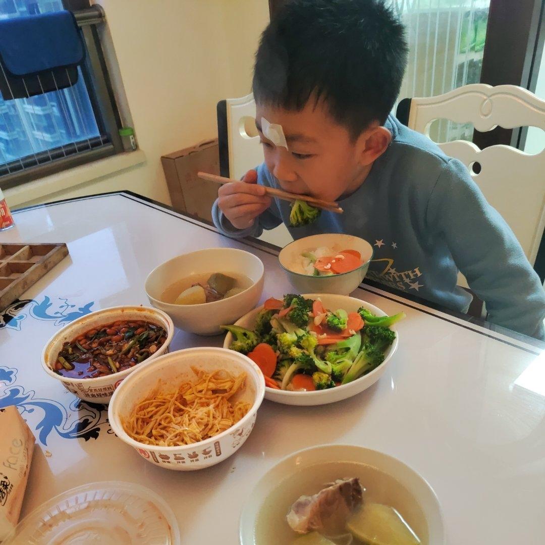 两人食营养晚餐