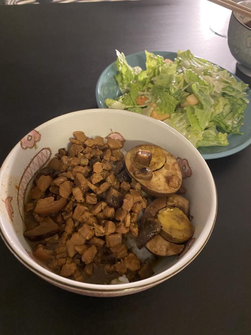 台式卤肉饭