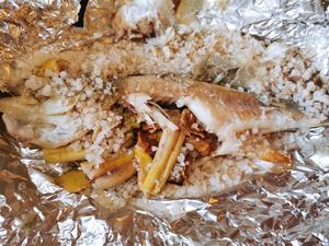 泰式盐烤鲈鱼 美味健康 重返清迈的做法 步骤7