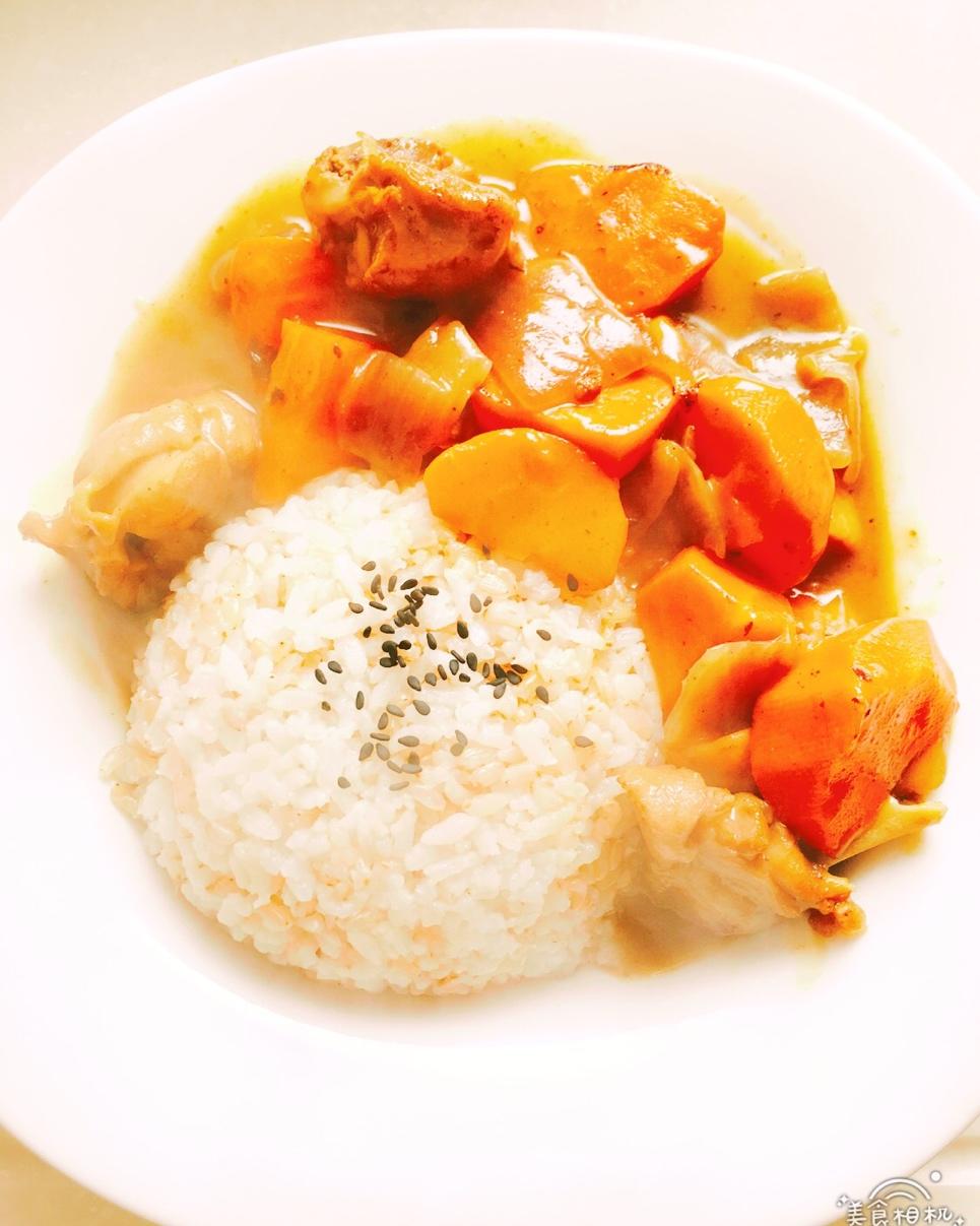 咖喱鸡肉饭