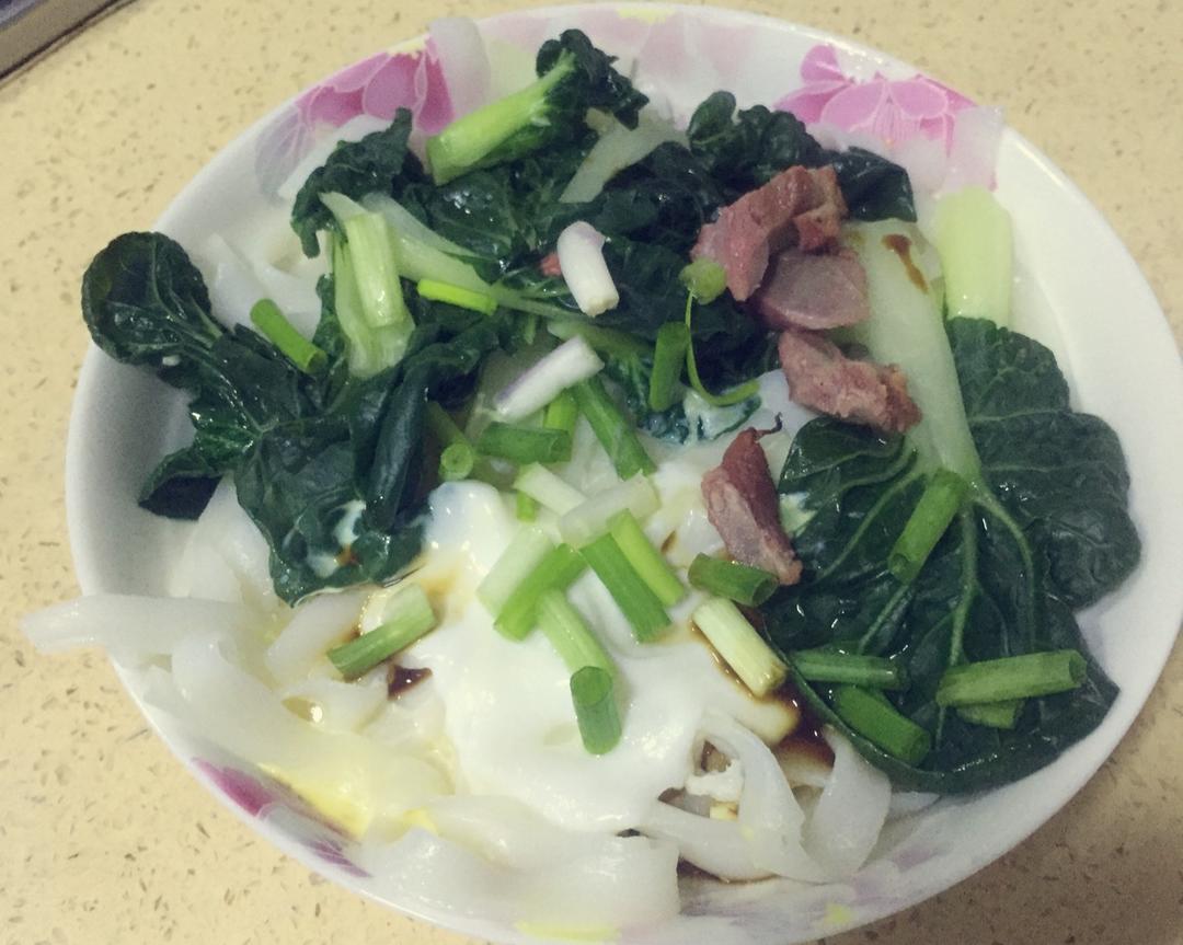 鸡蛋蒸河粉的做法