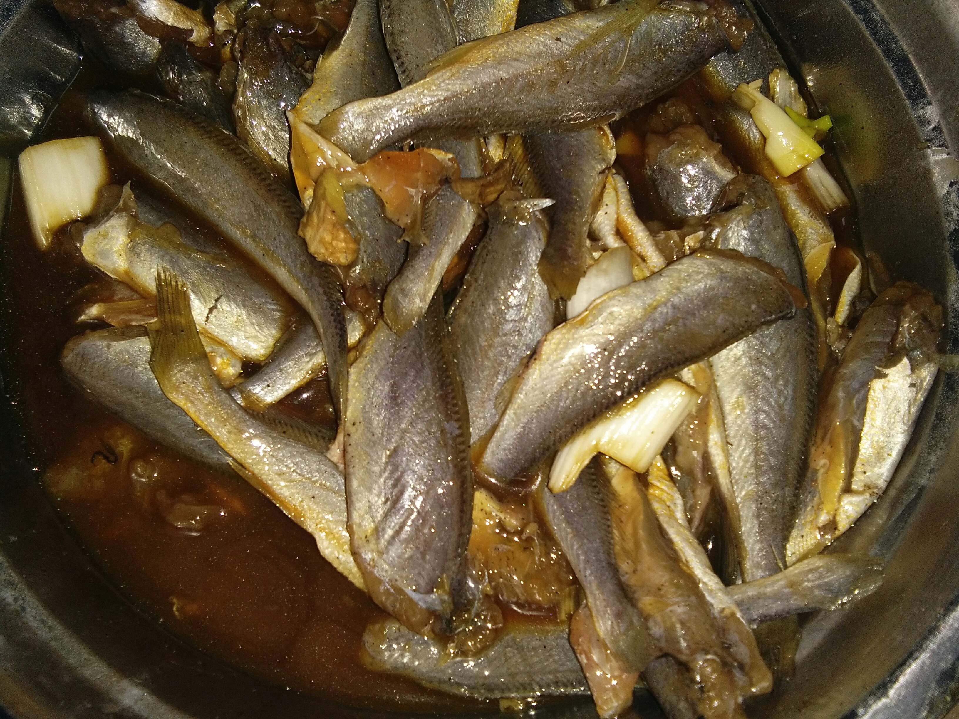 香煎黄花鱼的做法 步骤3