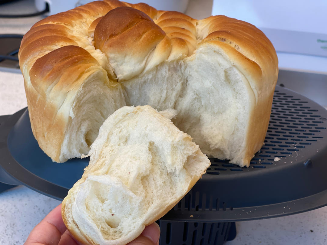 纯奶手撕吐司的做法 步骤1
