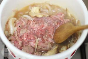 牛丼（日式牛肉盖浇饭）的做法 步骤5
