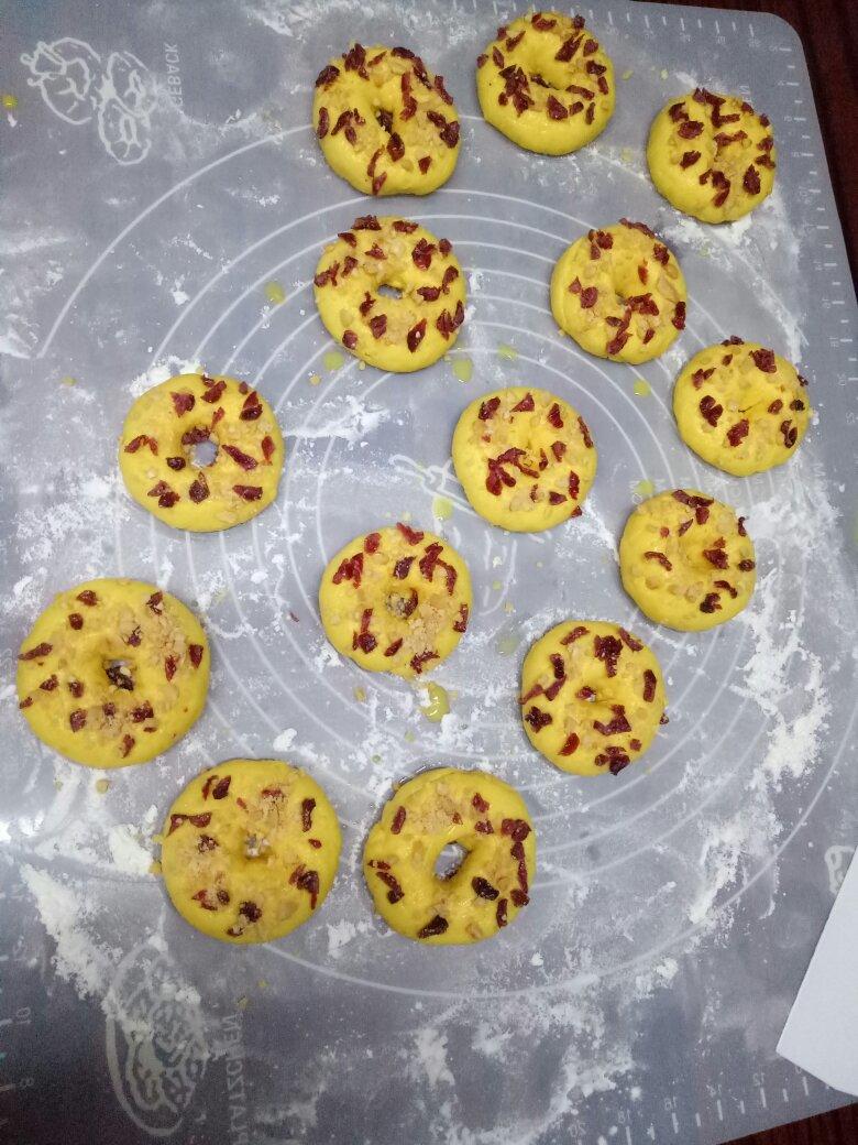 玉米面甜甜圈 宝宝辅食食谱