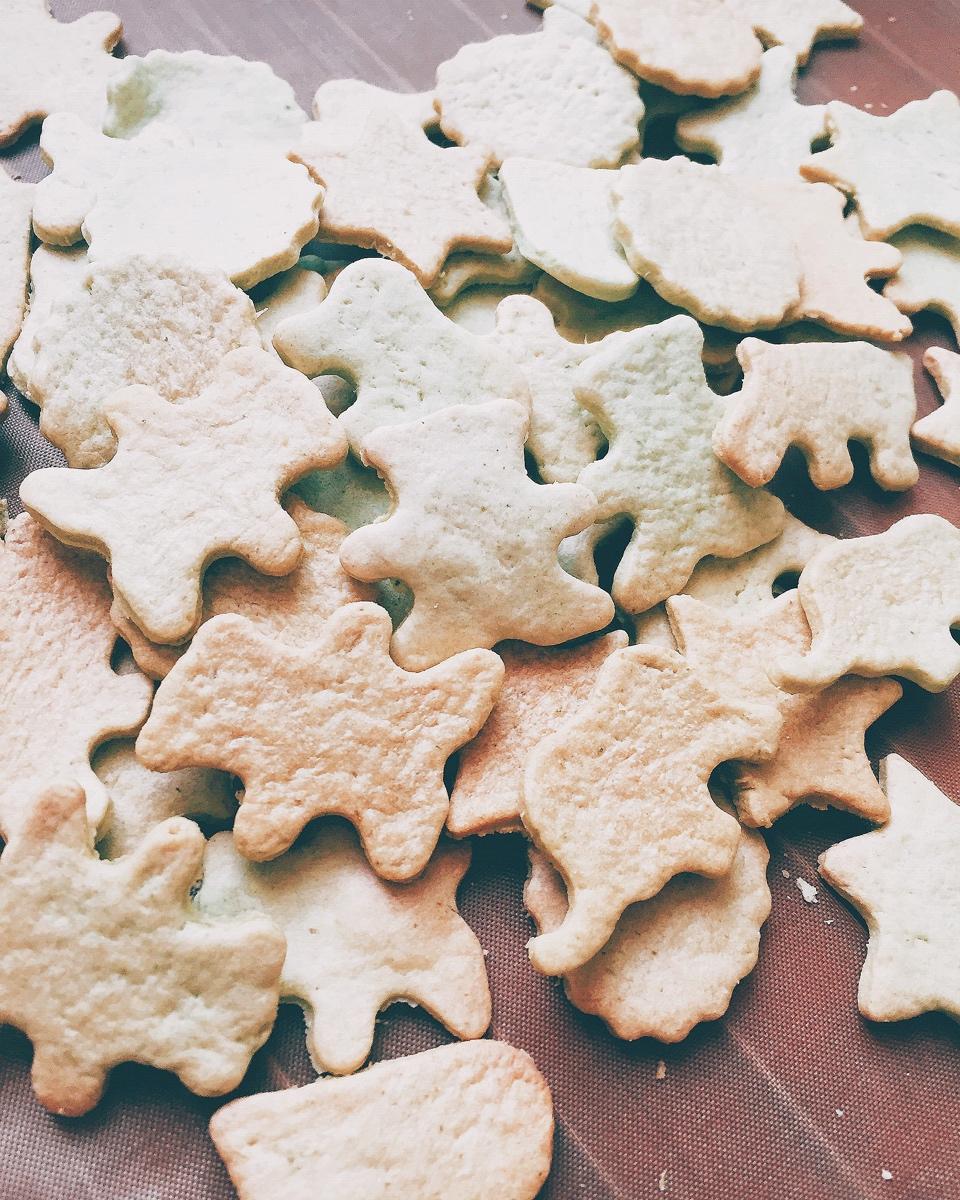 超级简单又好吃的果蔬卡通饼干