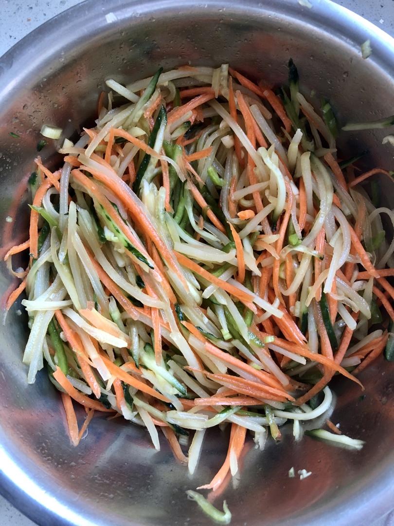 凉拌土豆丝