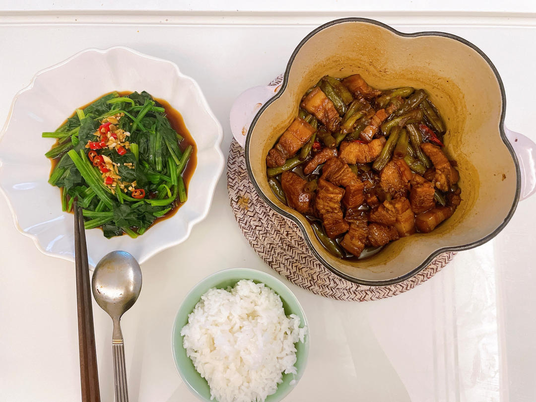 百吃不厌的东北豆角炖肉