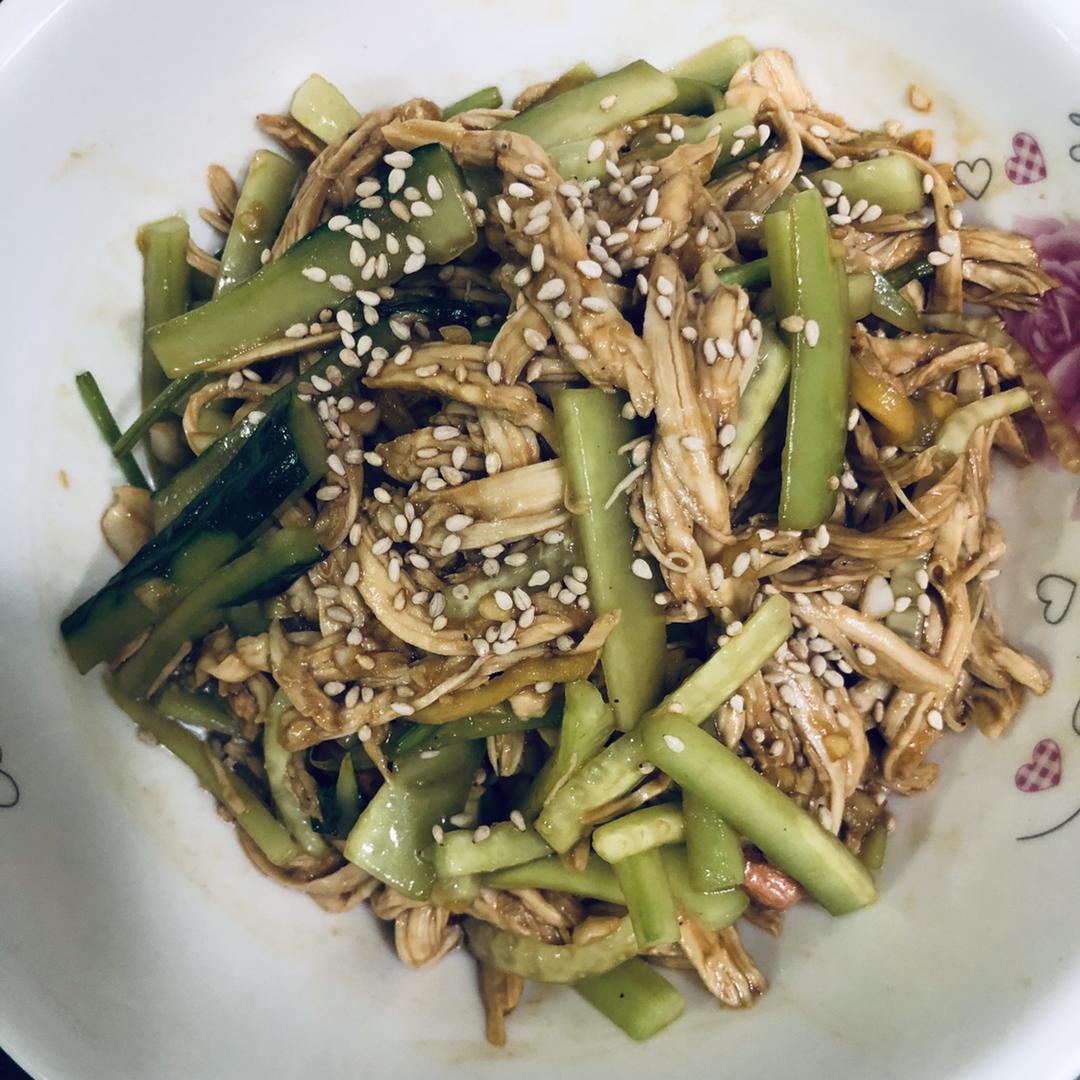 凉拌黄瓜鸡丝