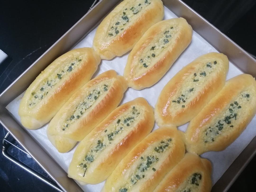 蒜香面包
