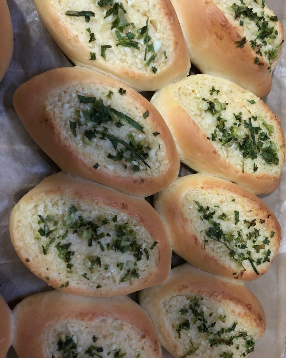 蒜香面包