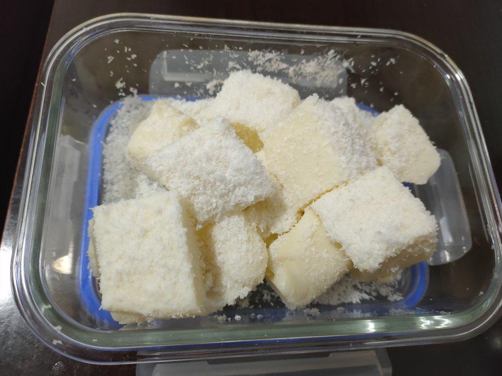 比85℃好吃百倍的椰蓉牛奶小方