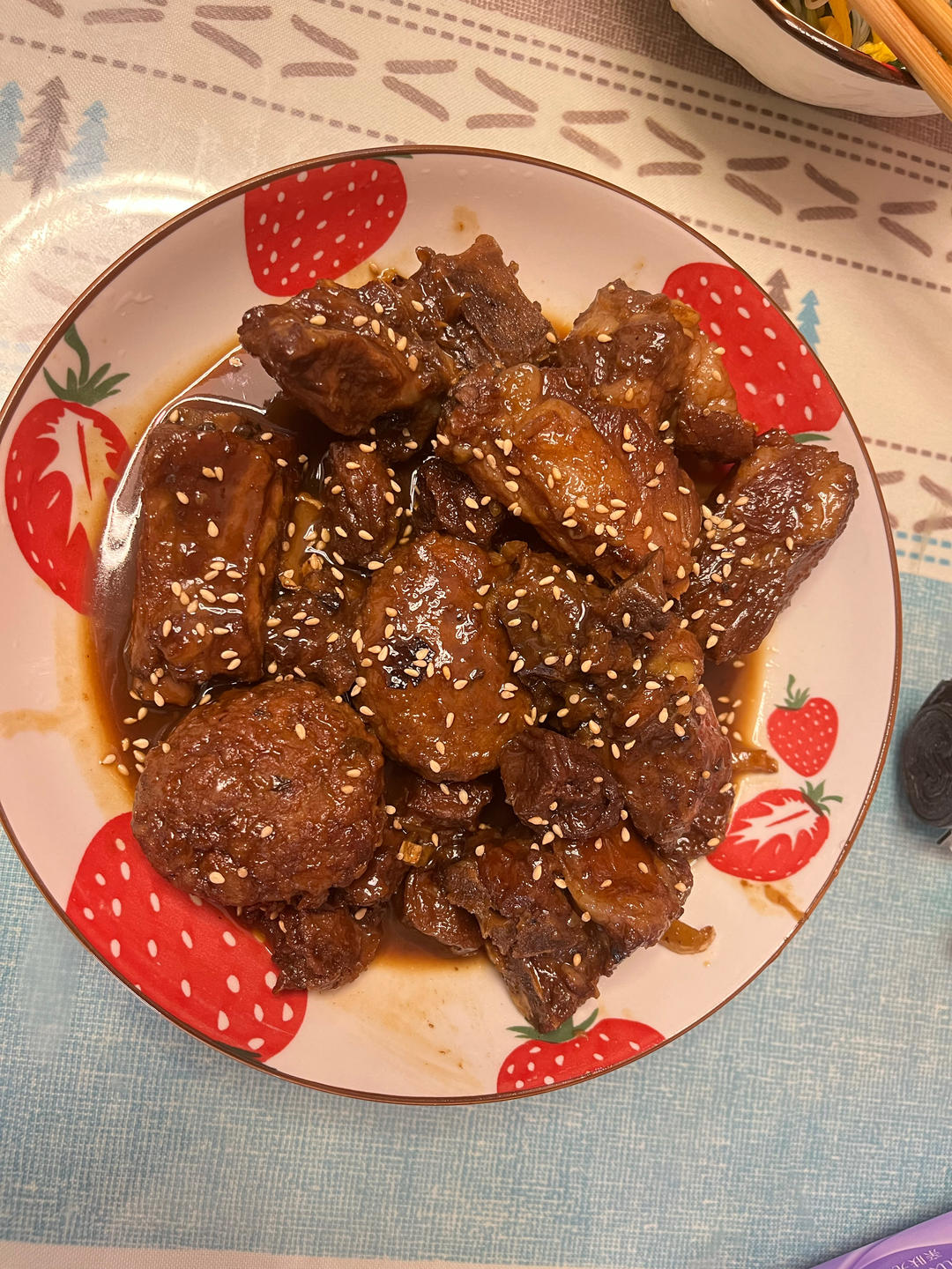 一嘬就脱骨的雪碧话梅小排