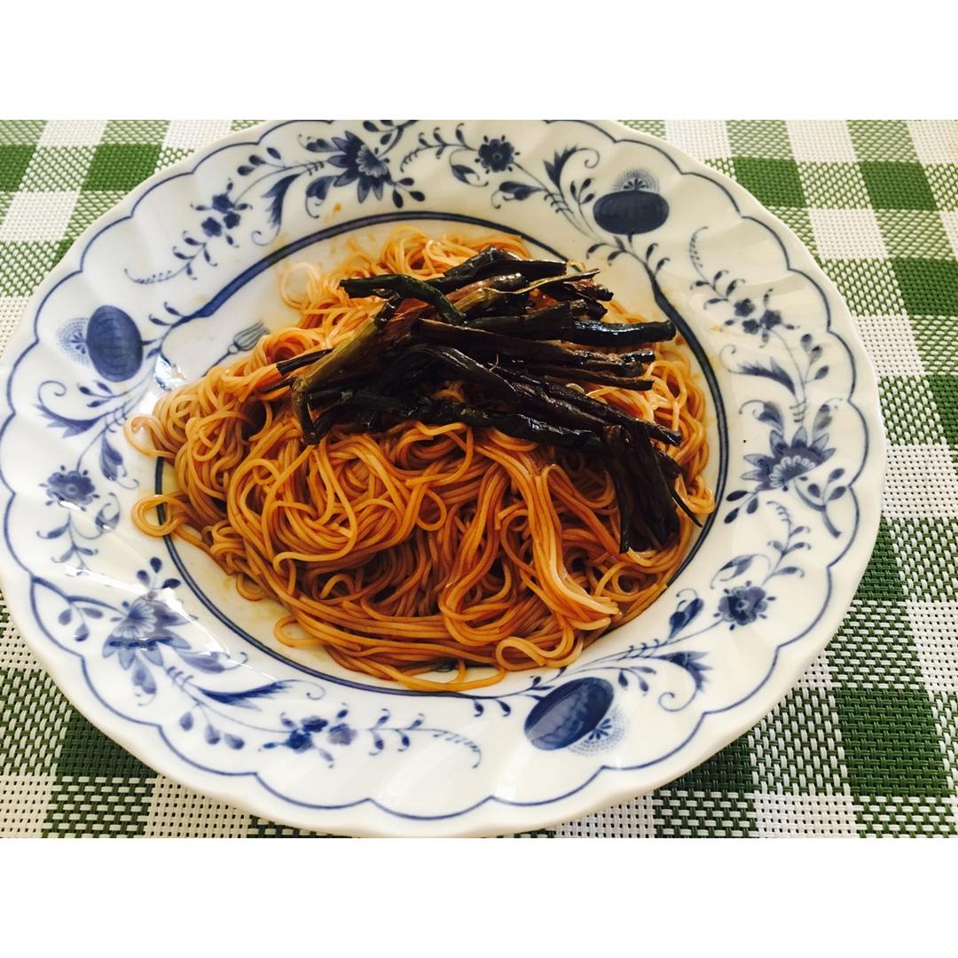 葱油拌面Spring Onion Noodles