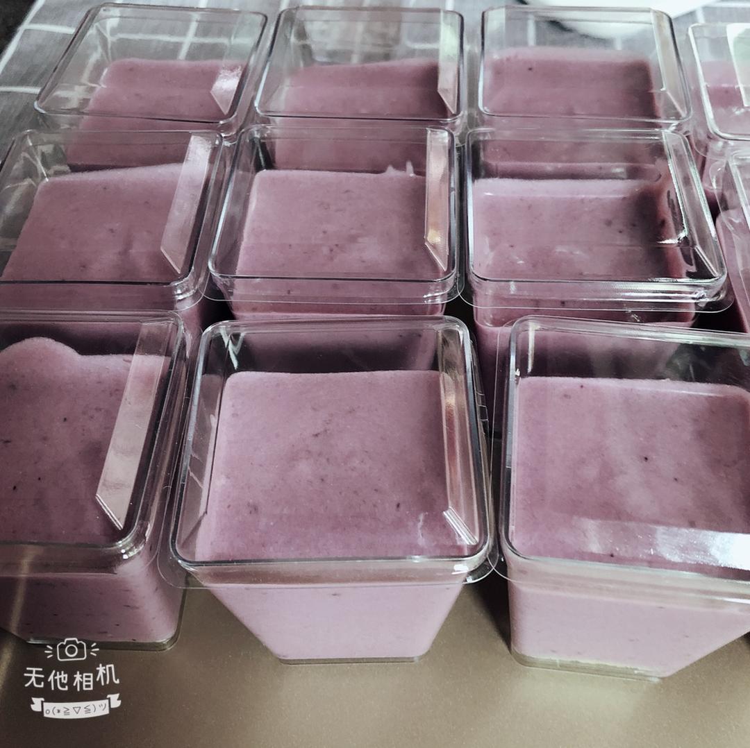 《Tinrry下午茶》教你做蓝莓益力多慕斯