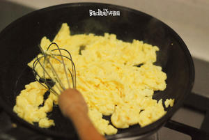 一学就会！鸡蛋拌菠菜竟然这么好吃！@坏露露的露台食光的做法 步骤2