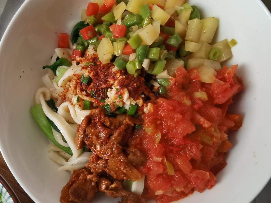 陕西面食—驴蹄子四合一拌面