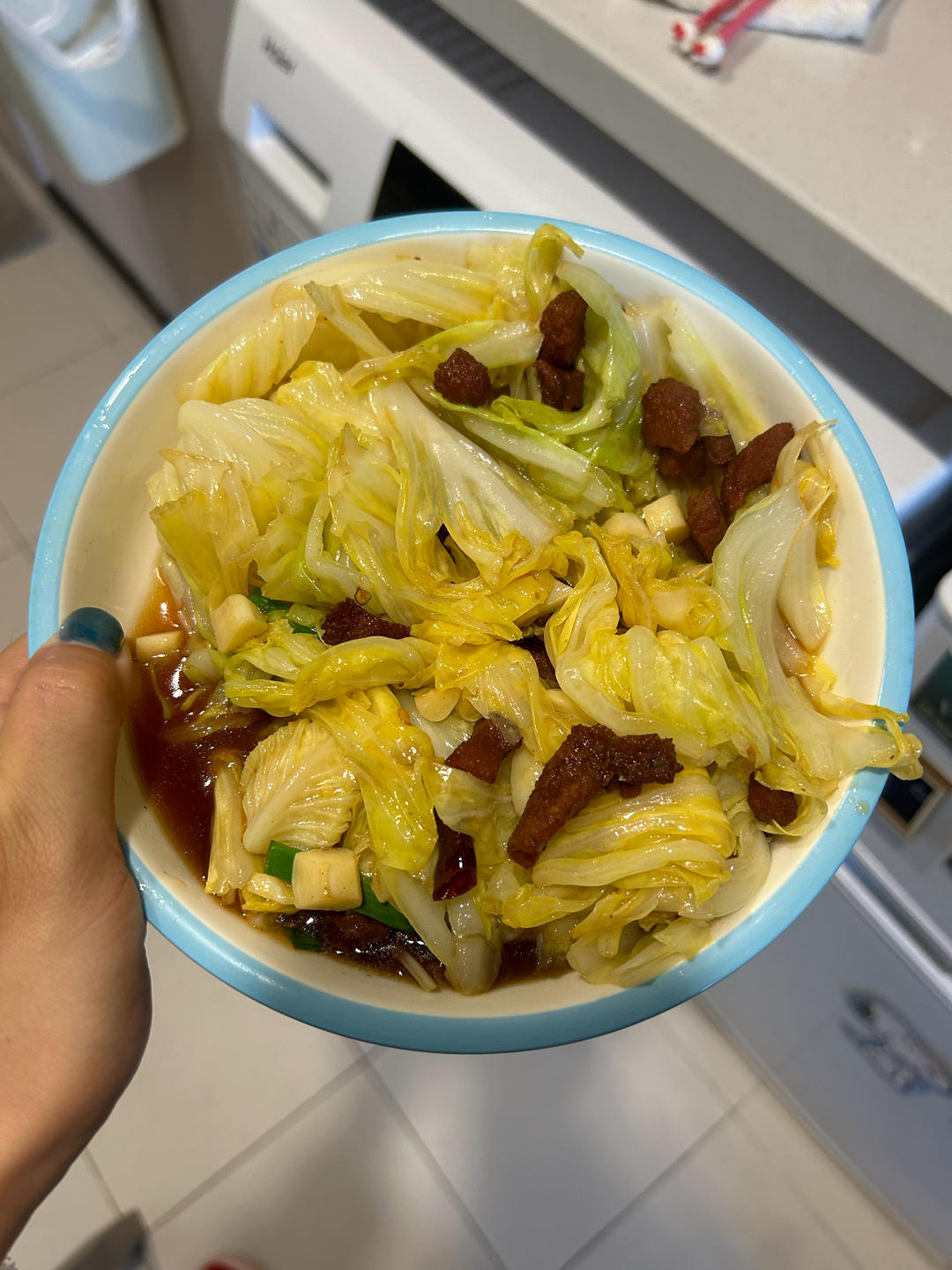 包菜这样炒才下饭，又香又好吃，次次做都光盘