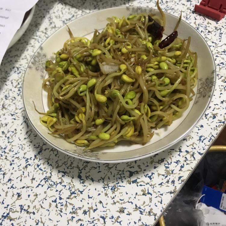 炒黄豆芽
