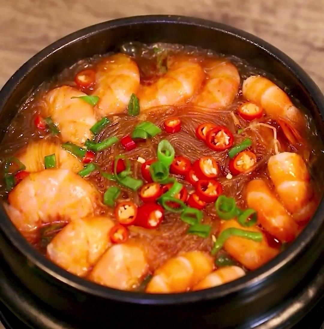 好吃到鲜掉眉毛的鲜虾粉丝煲！