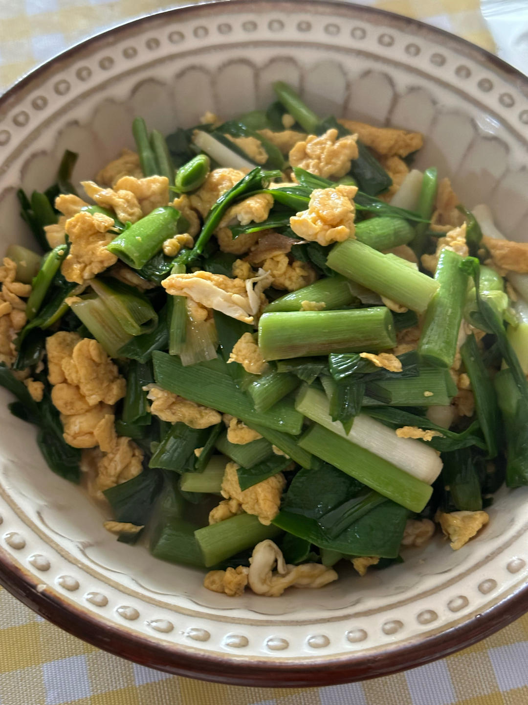 大蒜叶（豆干）炒蛋
by wqy