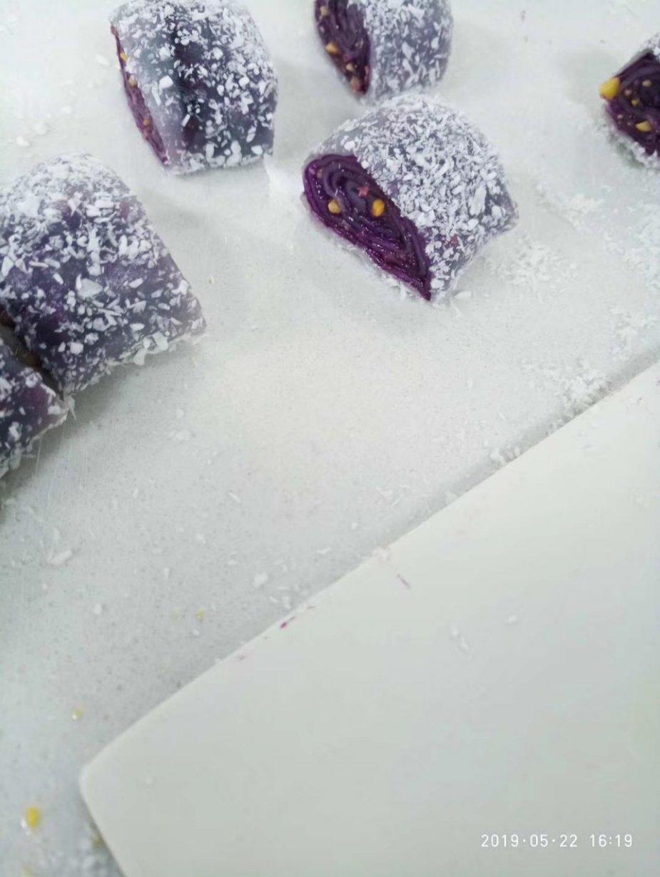 椰蓉豆沙糯米卷