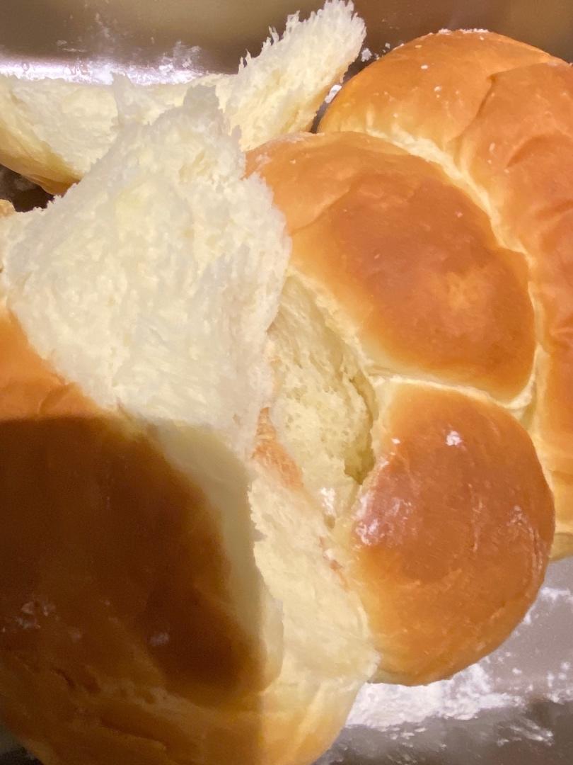 吃过这个黄油面包Brioche，你很难再爱上街边蛋糕店的面包店